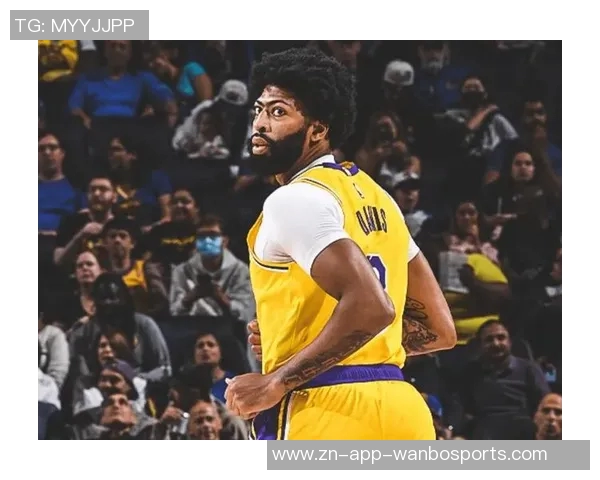 托布绝杀失利遭封盖03秒空接再被大帽翻倒在地真是倒霉透了